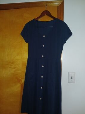Casual Navy Button-Front Midi Dress